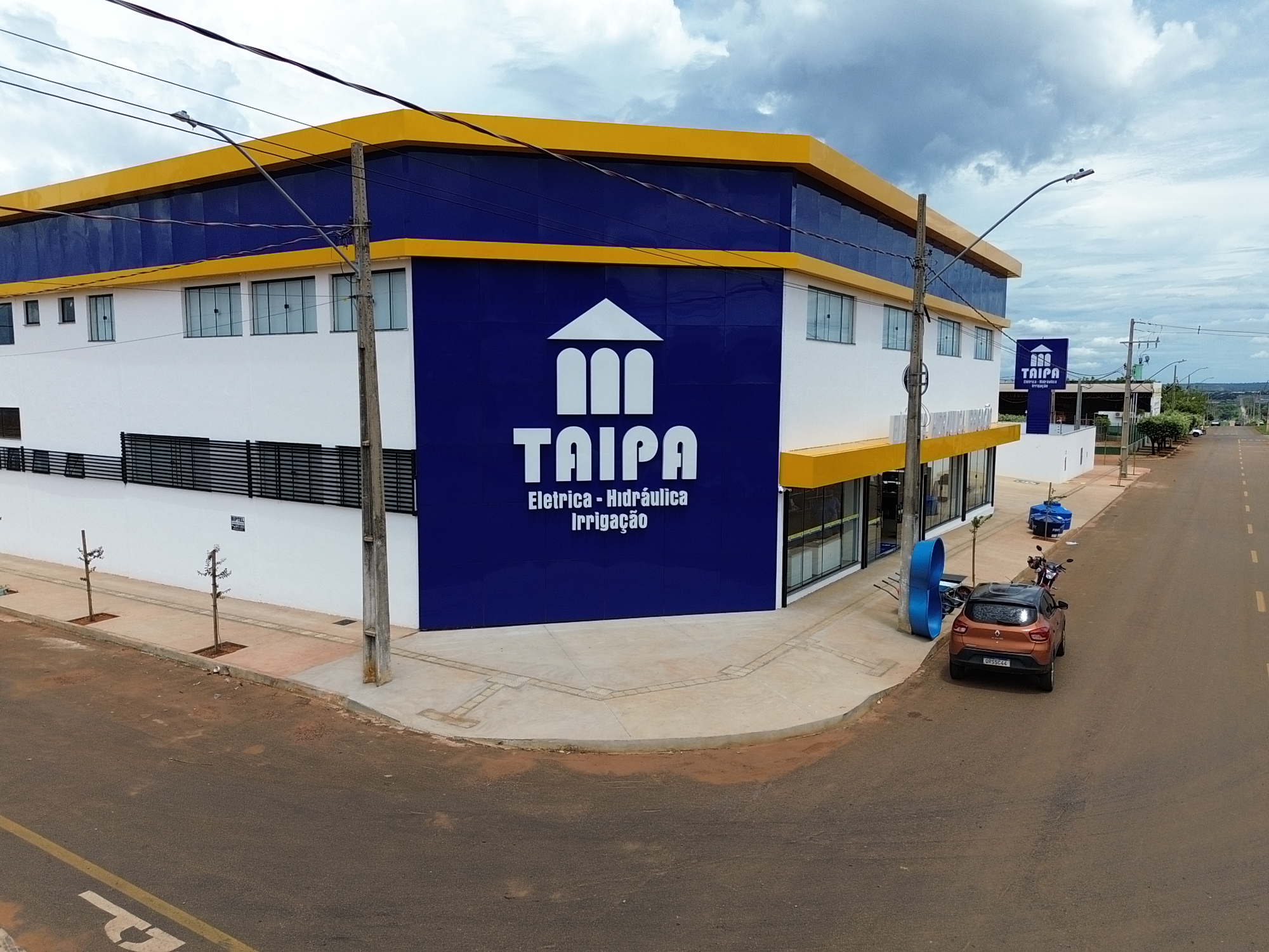 Fachada da Loja Filial Taipa